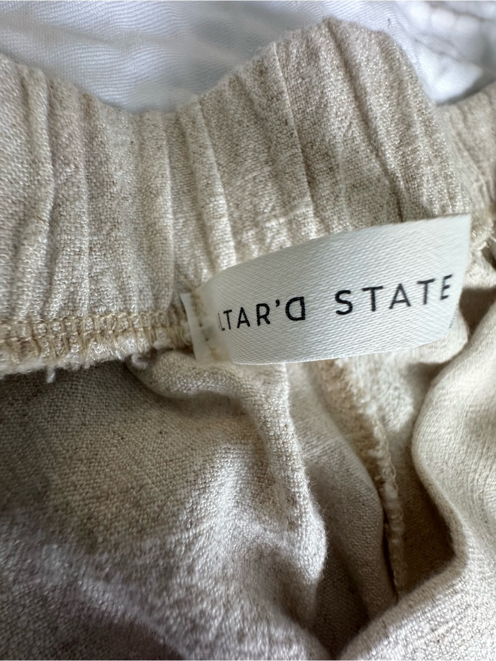 Women's Altard State Beige Linen-Blend Shorts - Casual High-Rise - Picture 2 of 5